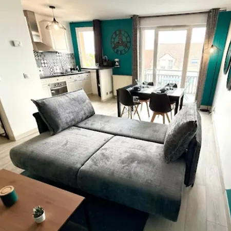 Modern Blue - Disneyland Paris Apartmán *